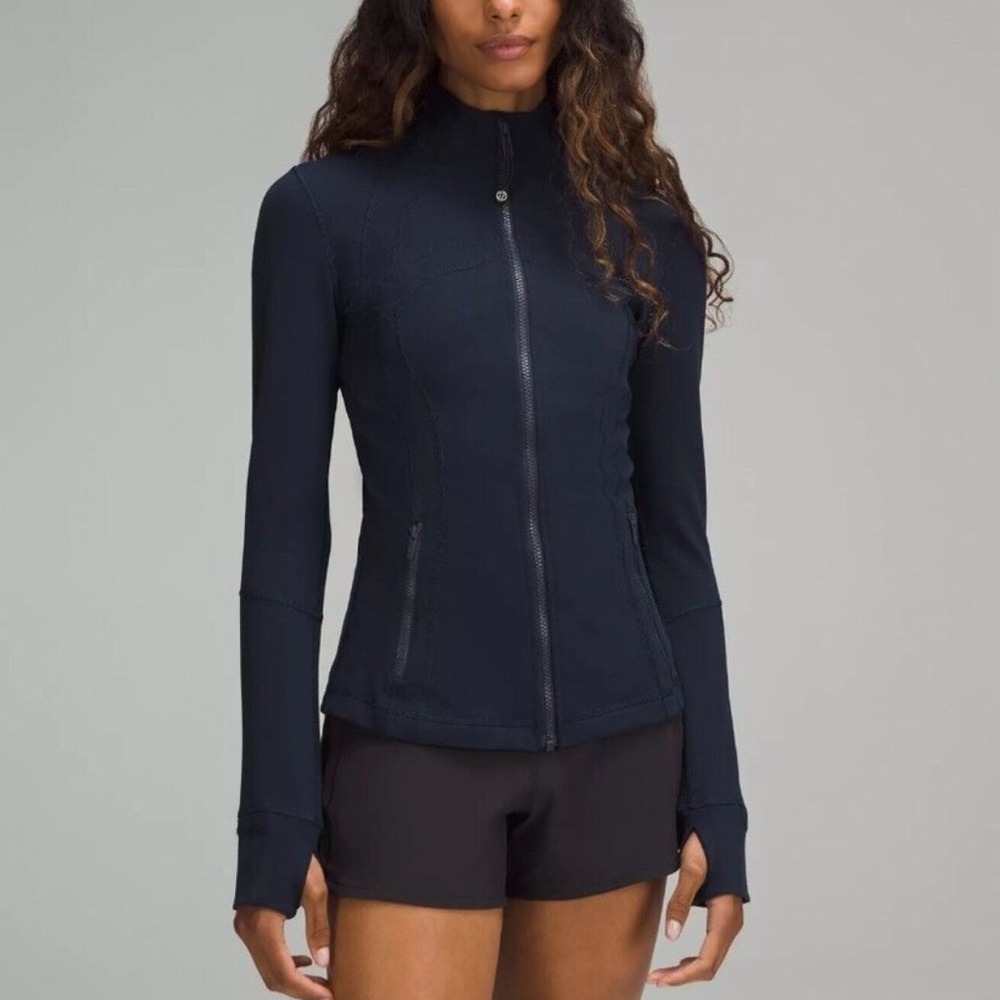 EUC lululemon define jacket - true navy - size 8